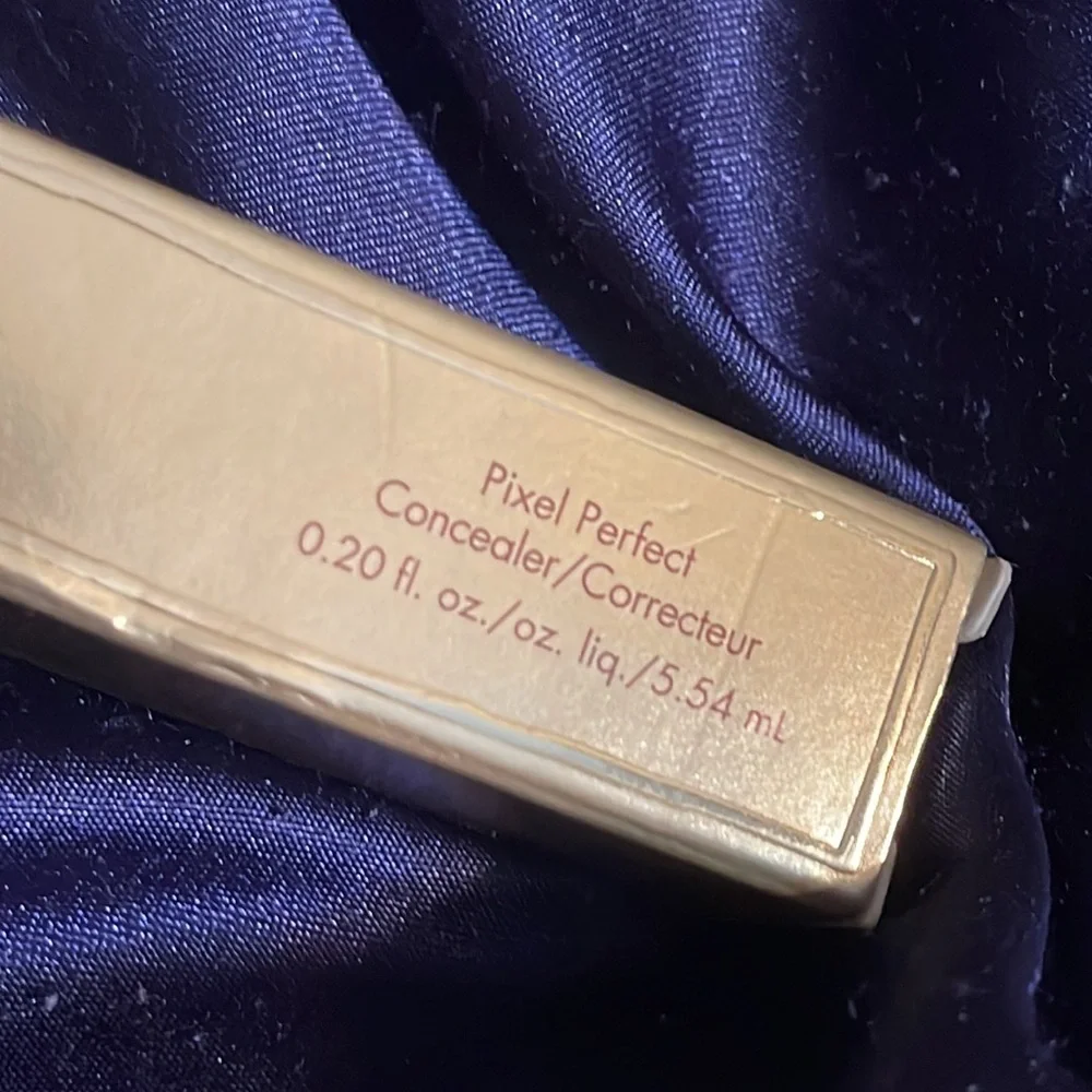 New Stila tan/deep concealer